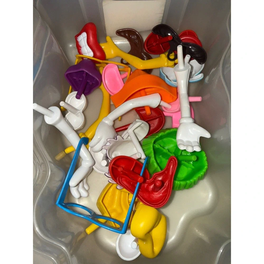 Vintage 1998 Playskool Mr Potato Head Silly Suitcase 26 Parts Hasbro 2279